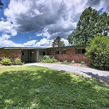 Stair-Free Lexington Home With Blue Ridge Mtn Views! Dış mekan fotoğraf